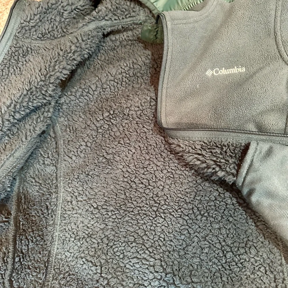 Columbia Forest Green Hybrid Fleece Jacket - Picture 2 of 9